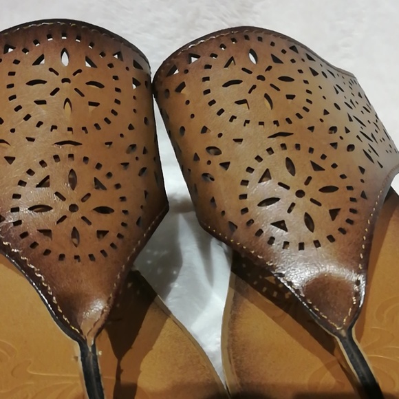 Clarks sandals - Picture 6 of 7